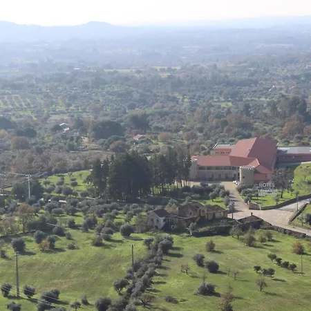 Palace & Termas De Sao Tiago فندق