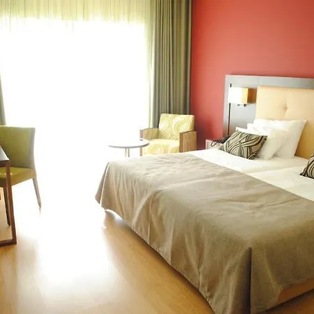 Palace & Termas De Sao Tiago فندق 4*